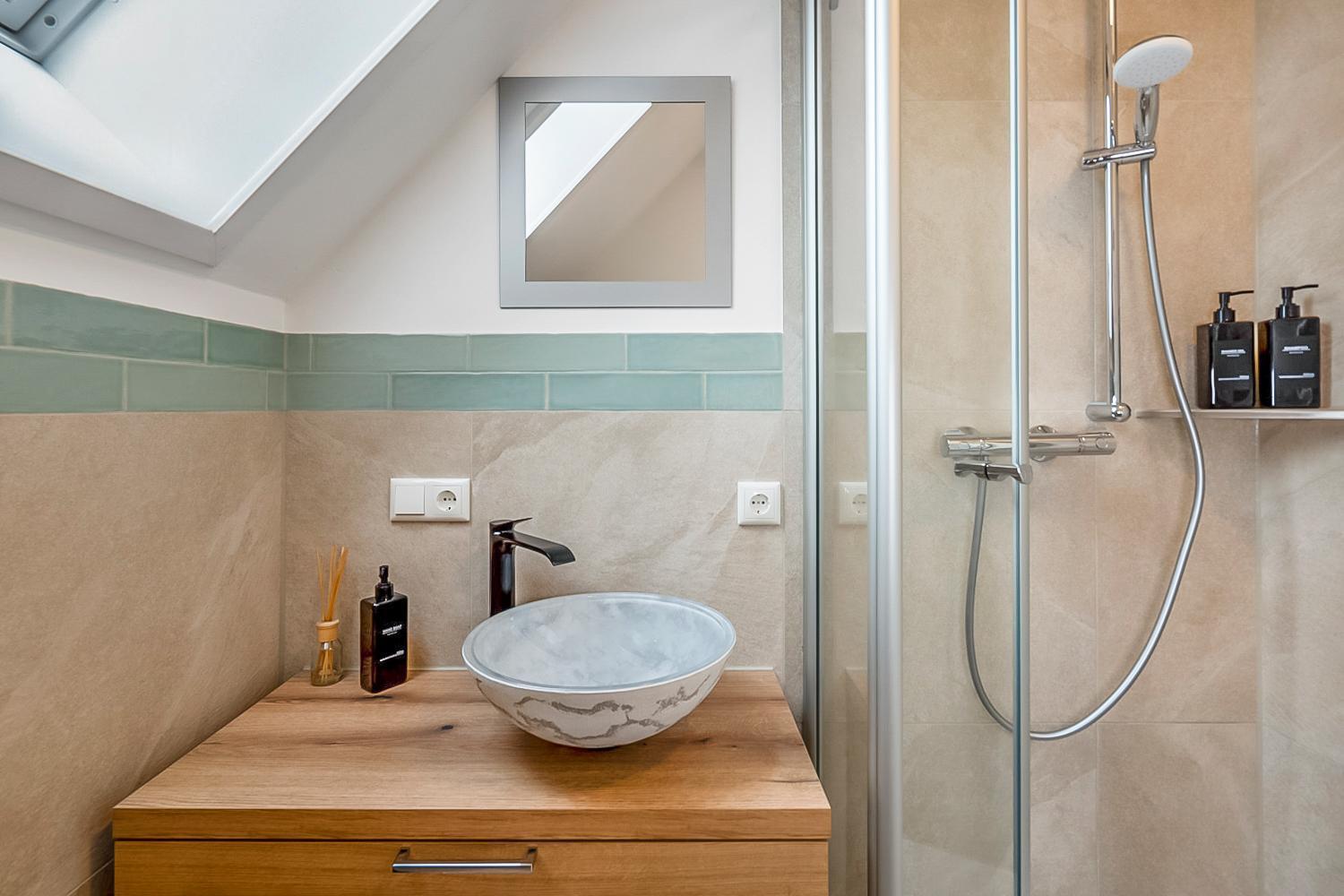 Namaste Homes - Ferienwohnung Mit Dachterrasse Bad Windsheim Eksteriør bilde