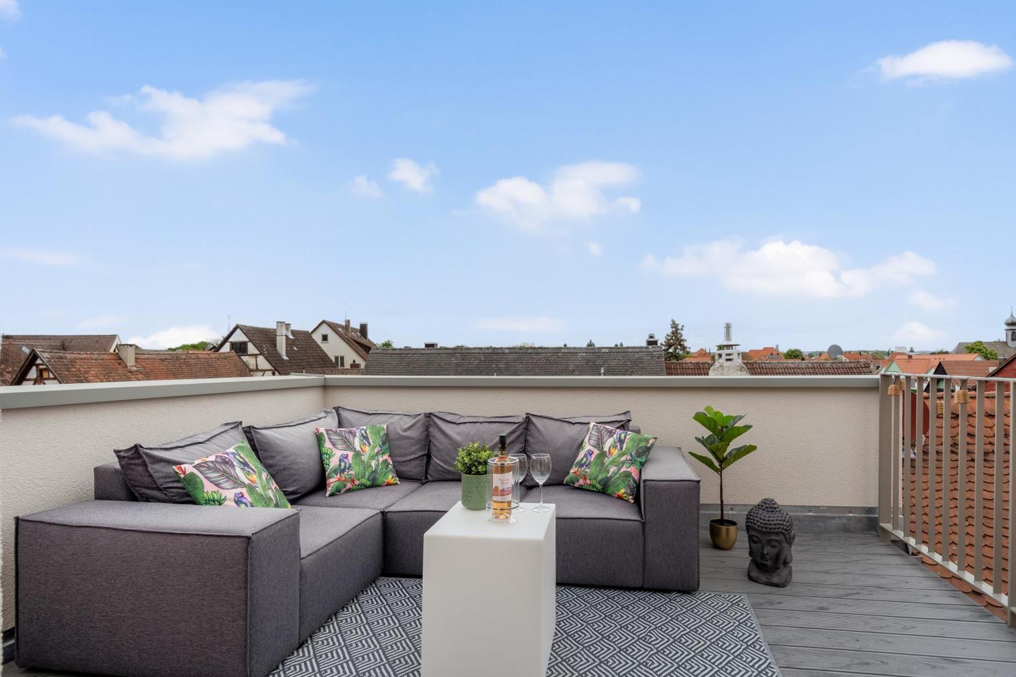 Namaste Homes - Ferienwohnung Mit Dachterrasse Bad Windsheim Eksteriør bilde