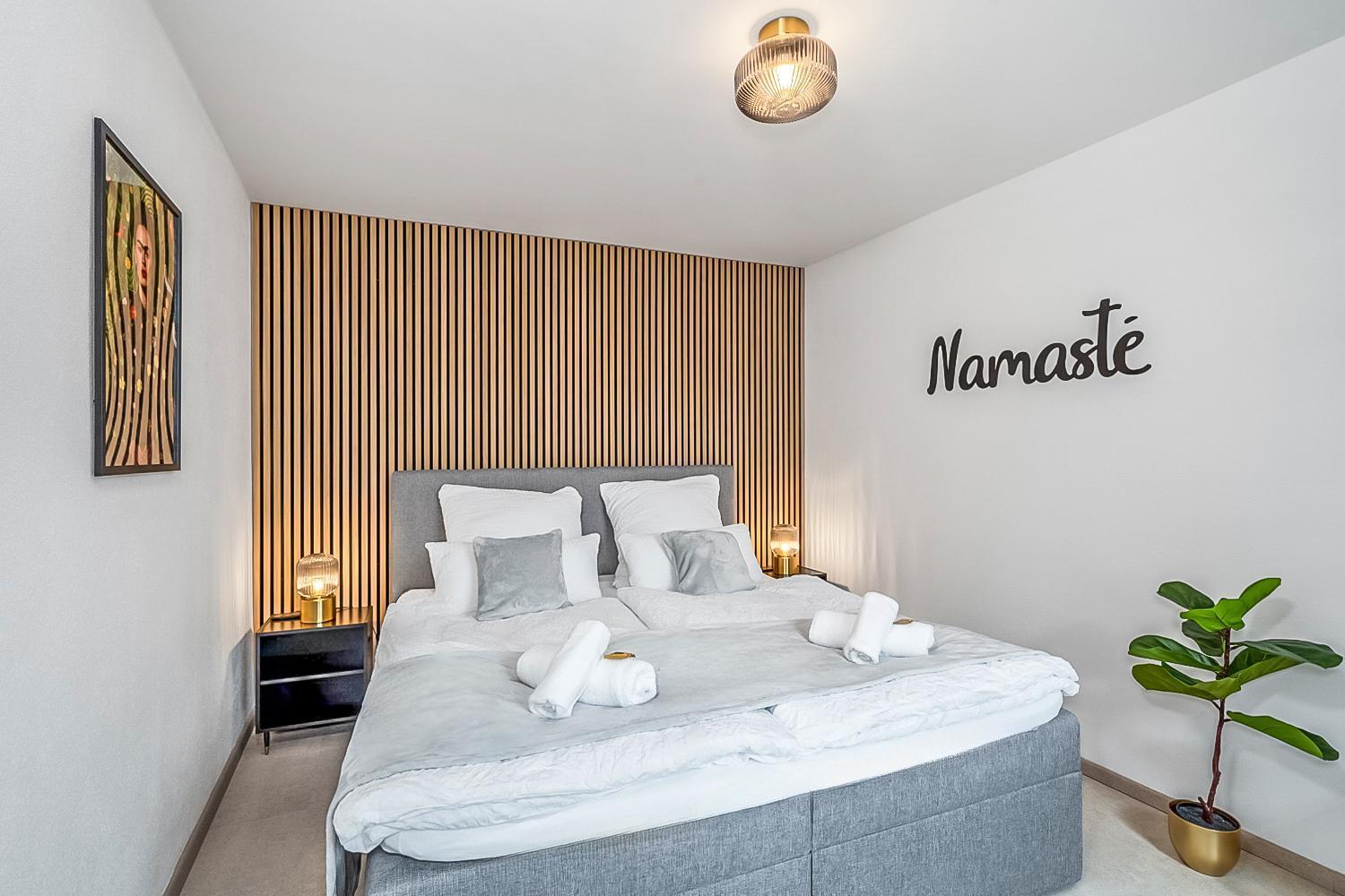 Namaste Homes - Ferienwohnung Mit Dachterrasse Bad Windsheim Eksteriør bilde